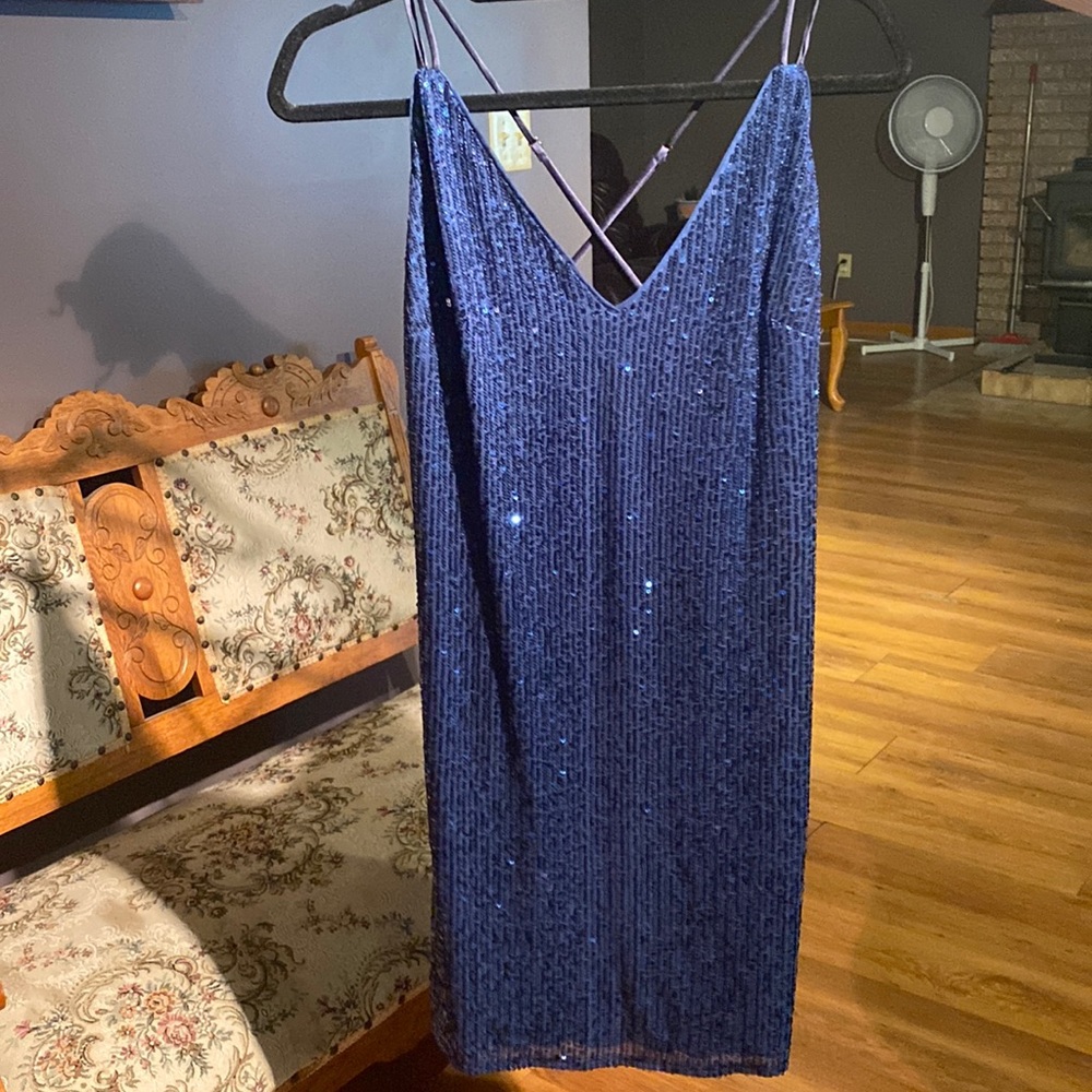 A blue sequence above the knee dress. Perfect for weddings or semi formals!
